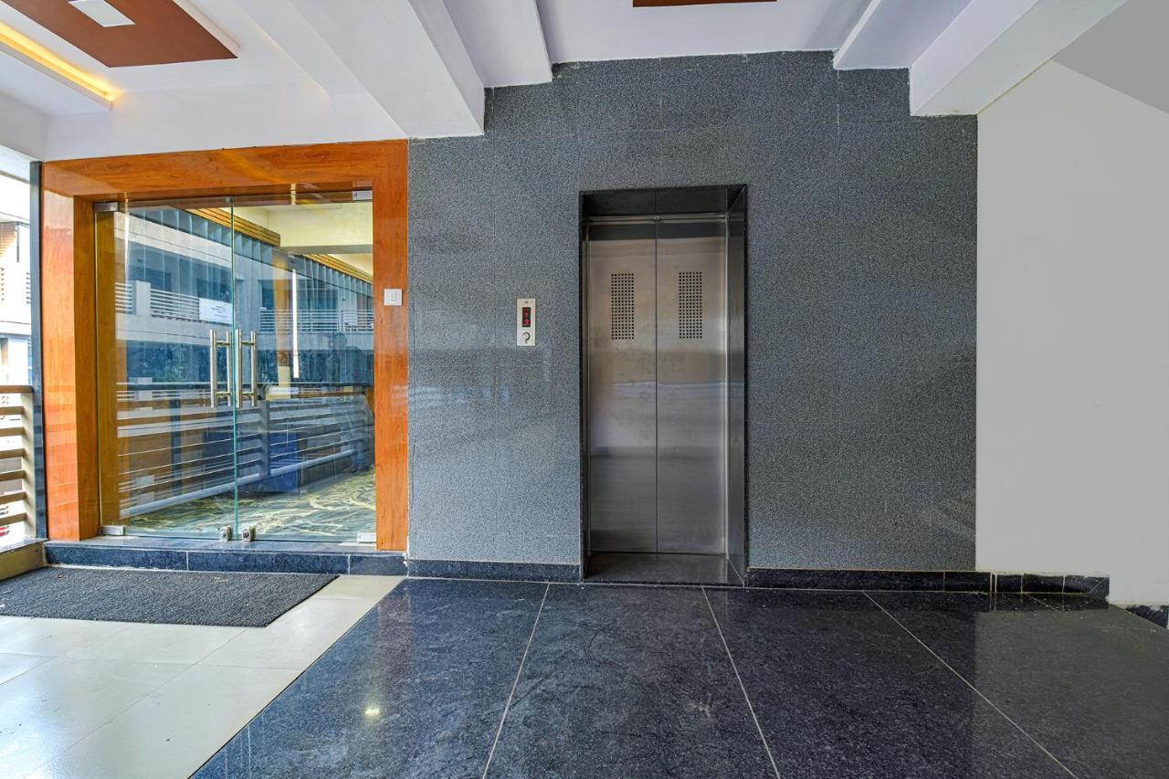 Fabhotel New York Watuwa Екстериор снимка