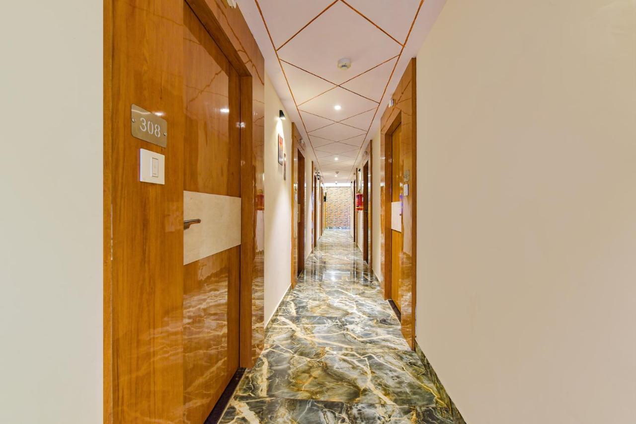 Fabhotel New York Watuwa Екстериор снимка
